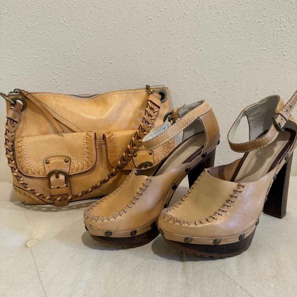 Dulce Leather Clog Heels